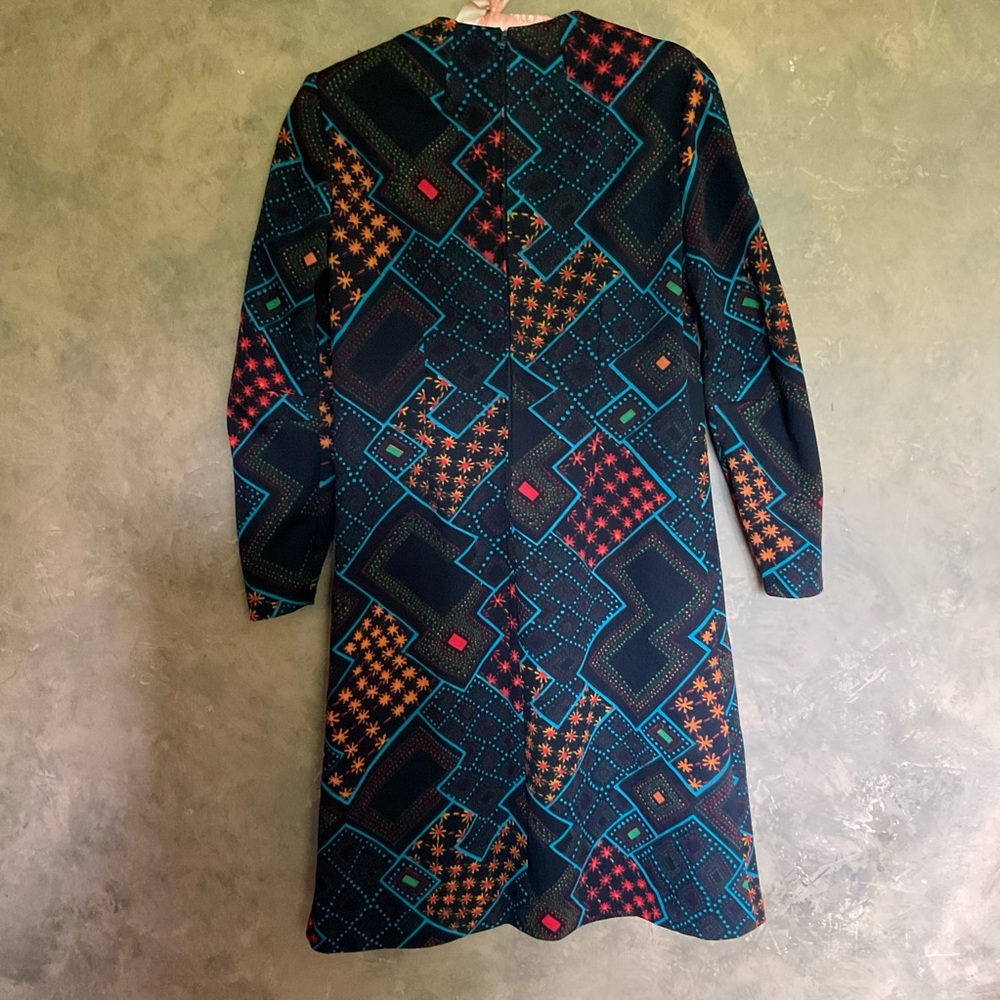Vintage 60s 70s Graphic Shift Dress - Picture 2 of 5